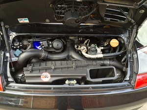 Engine of Porsche 911 996 with 997 GT2RS intercoolers.